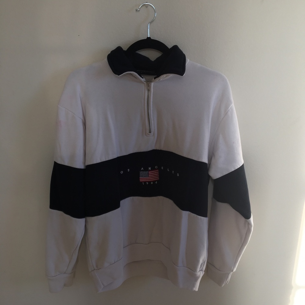Brandy Melville Zip Up